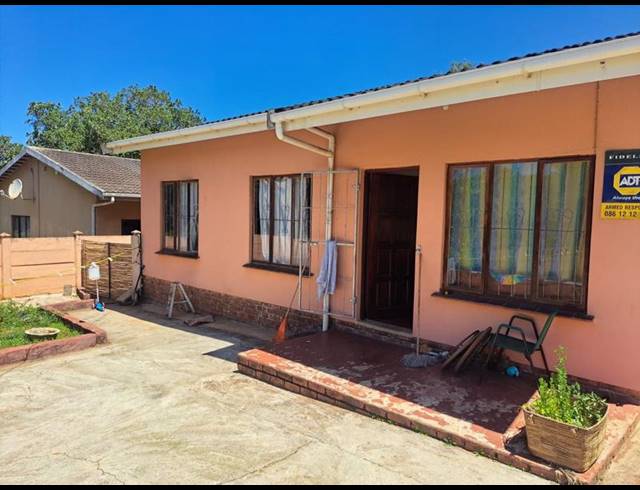 3 BEDROOM HOUSE FOR SALE IN SEA PARK